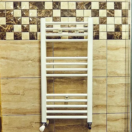Andy Concept Bükreş